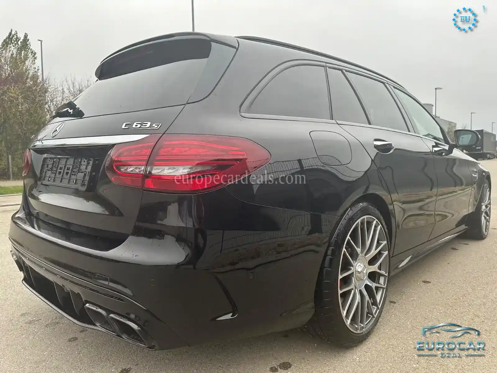 Mercedes-Benz C 63 AMG