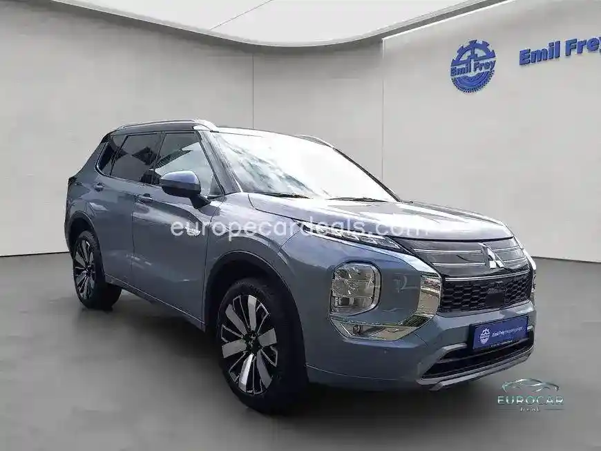 Mitsubishi Plug-in Hybrid Outlander