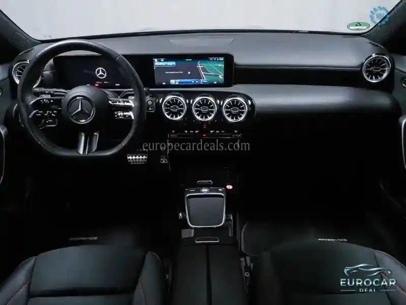 Mercedes-Benz A 220