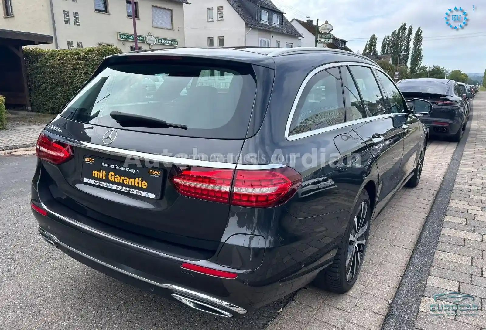 Mercedes-Benz E 300