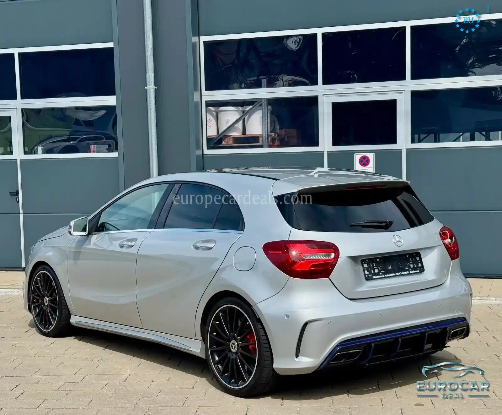 Mercedes-Benz A 45 AMG