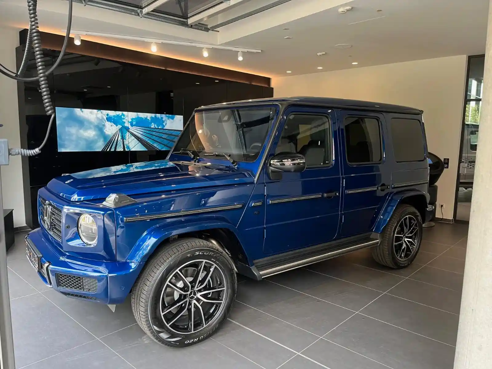 Mercedes-Benz G 500