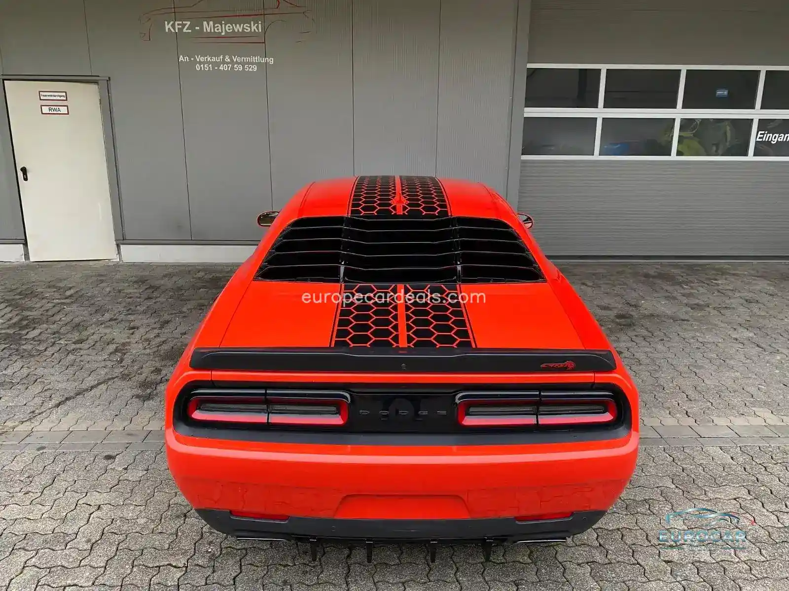 Dodge Challenger
