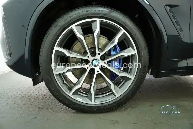 BMW X3 M40