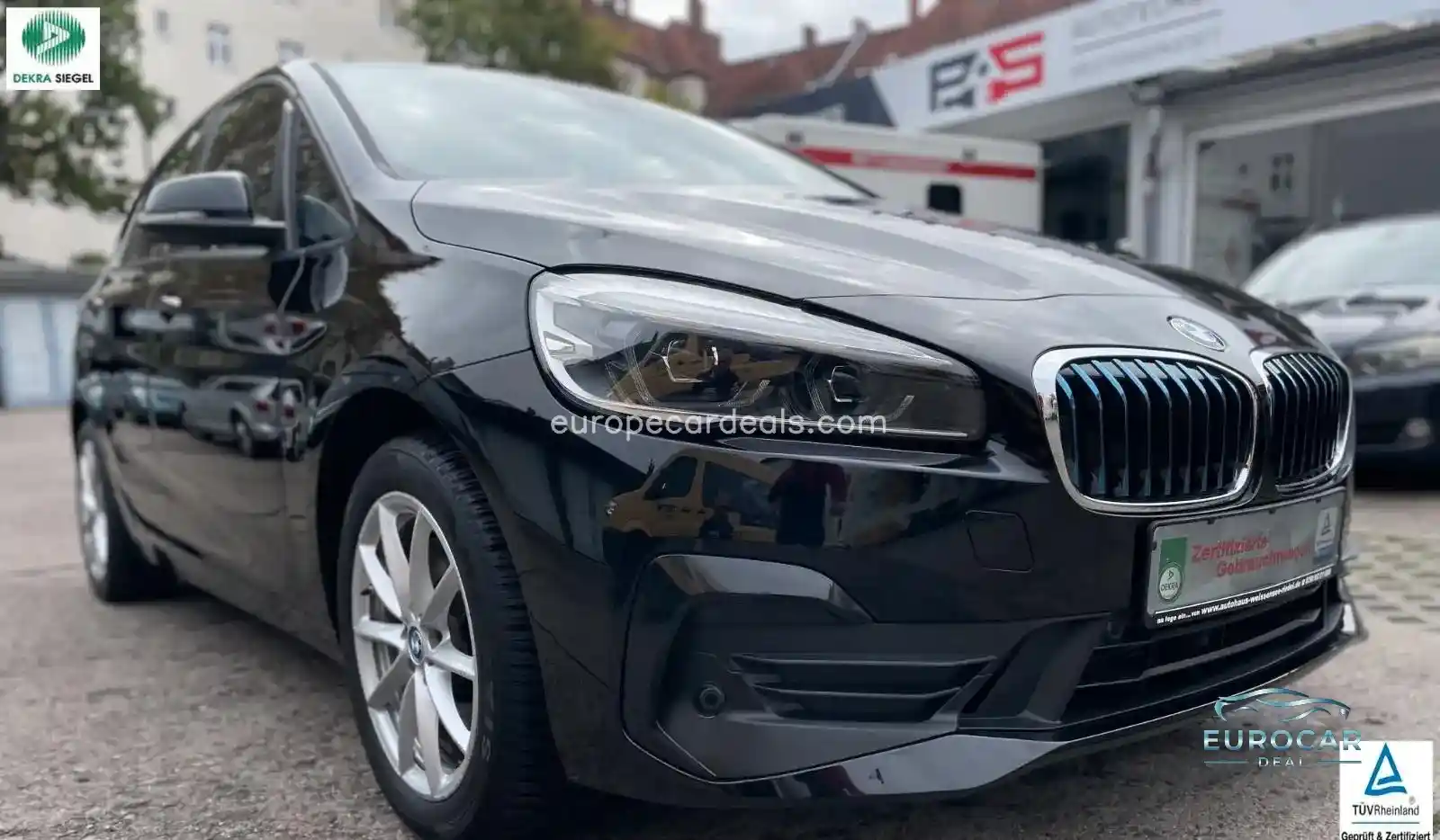 BMW 225