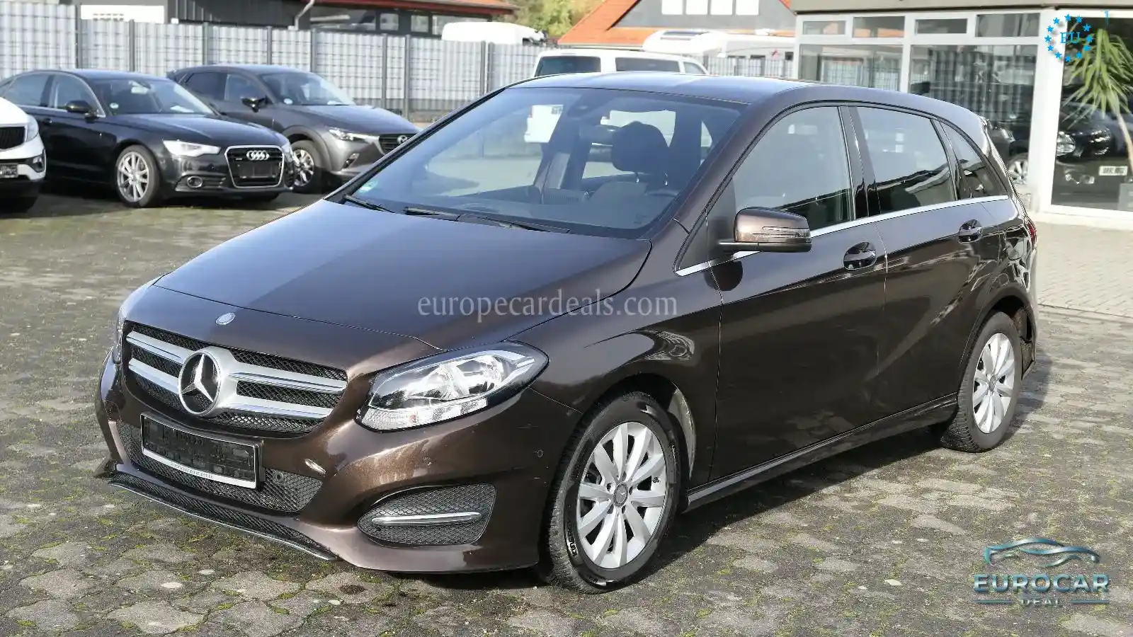 Mercedes-Benz B 180