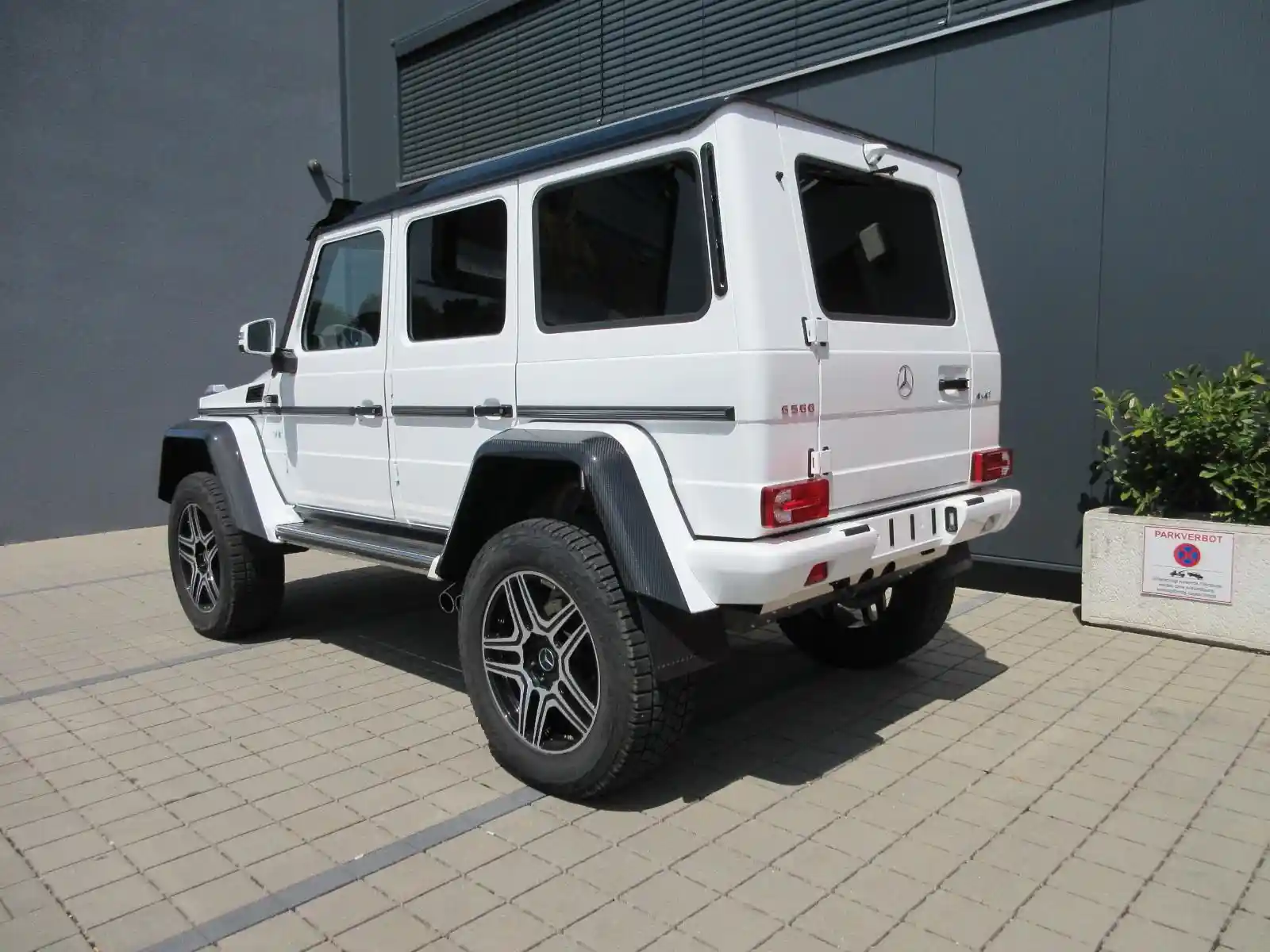 Mercedes-Benz G 500