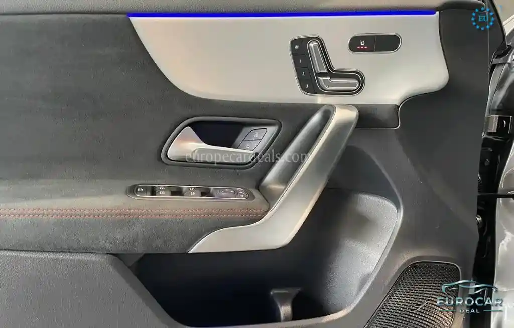 Mercedes-Benz A 220