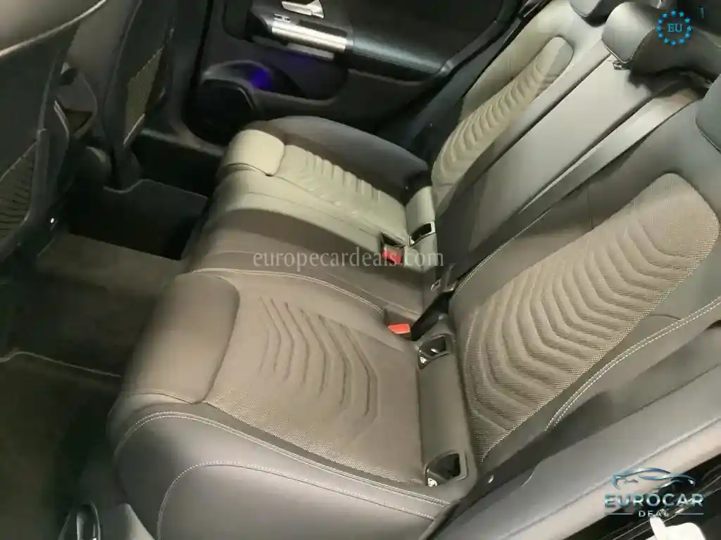 Mercedes-Benz B 220