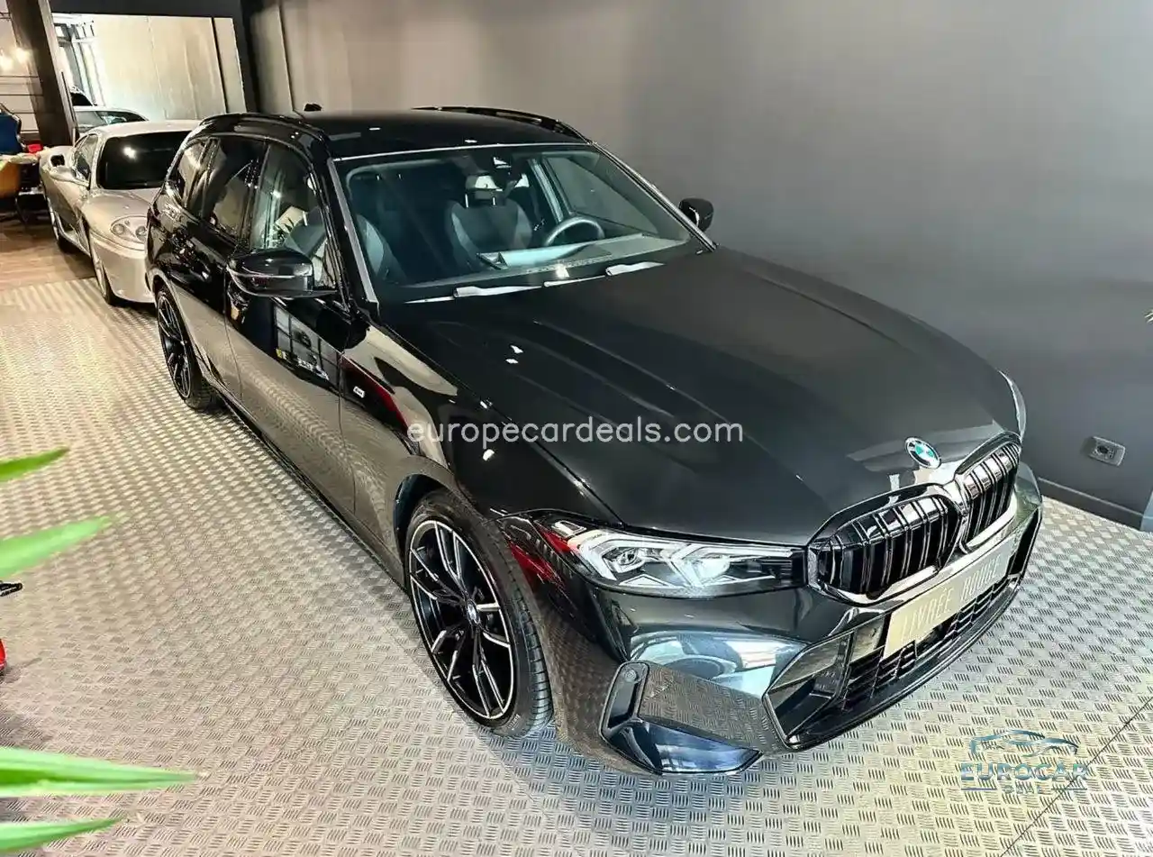 BMW 330