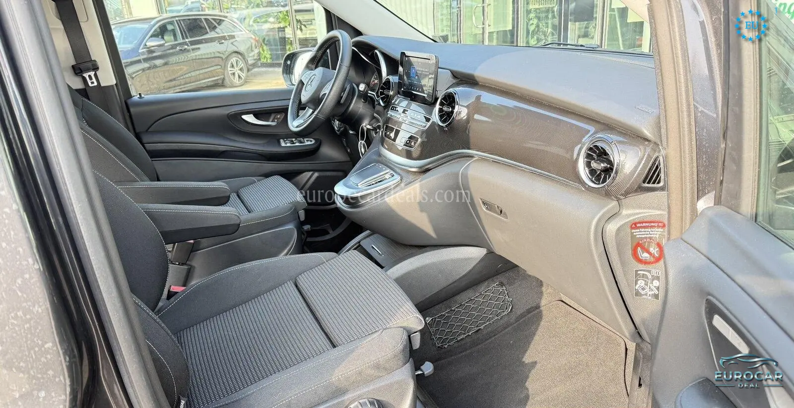 Mercedes-Benz V 220