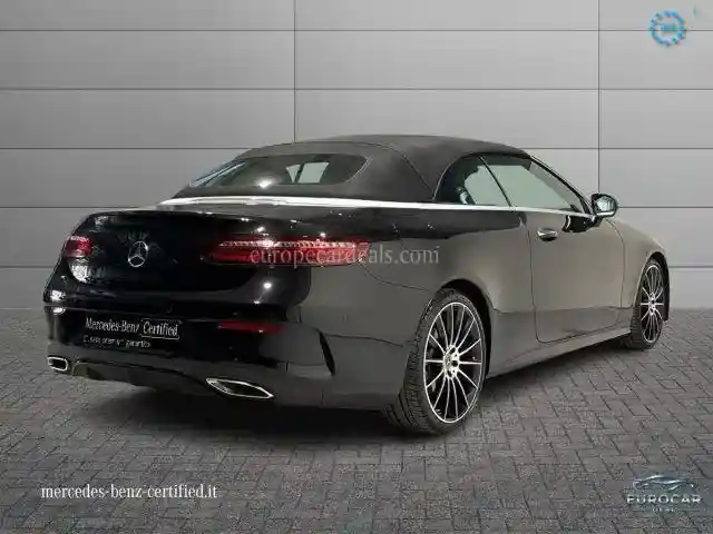 Mercedes-Benz E 200