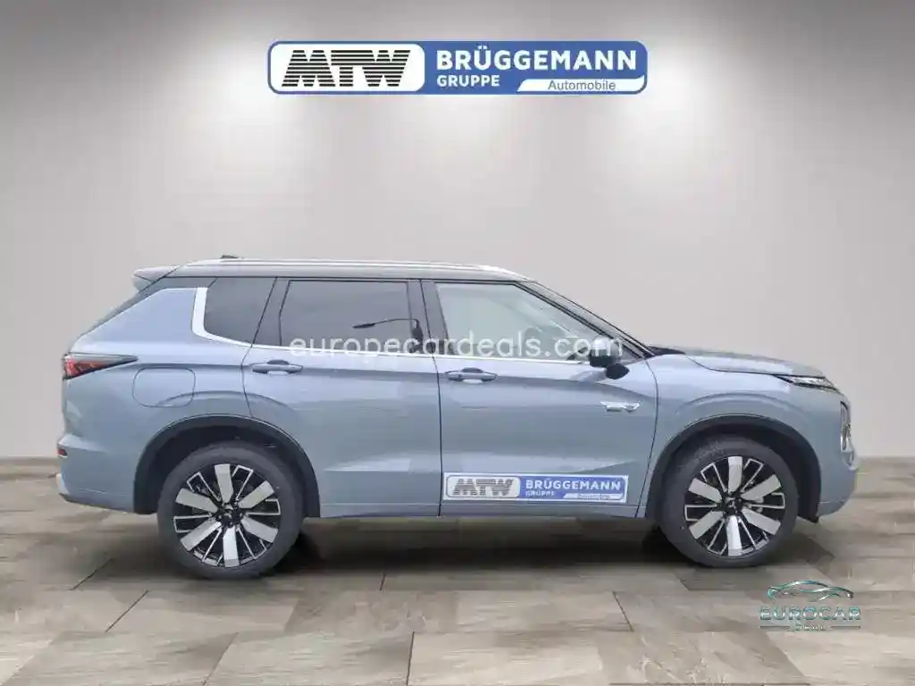 Mitsubishi Plug-in Hybrid Outlander