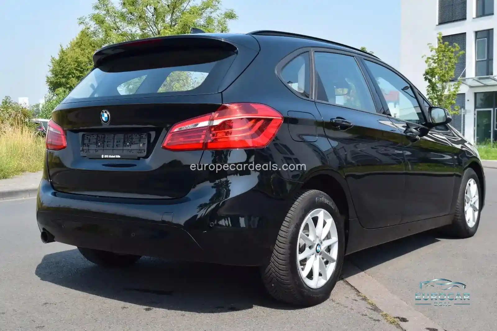 BMW 218