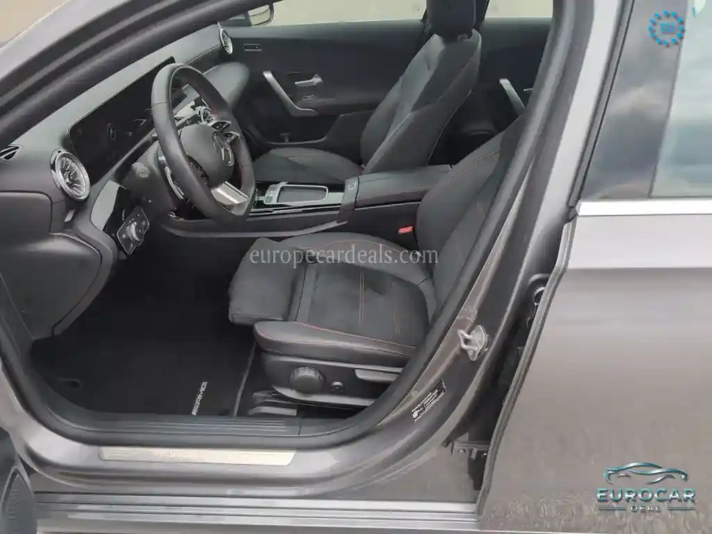 Mercedes-Benz A 220