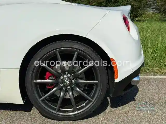 Alfa Romeo 4C