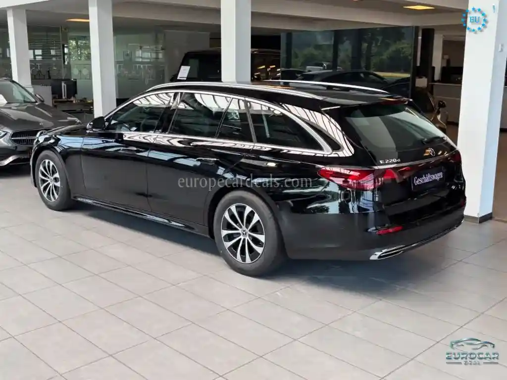 Mercedes-Benz E 220
