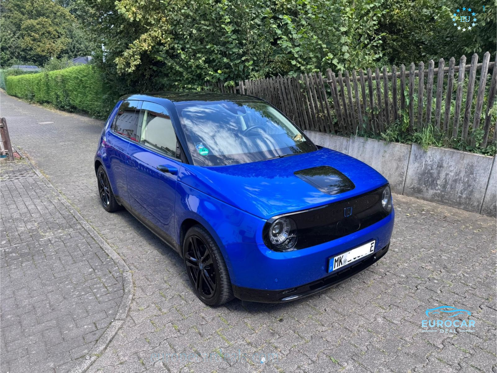 Honda e