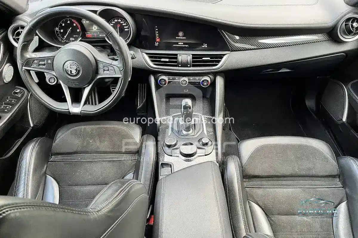 Alfa Romeo Giulia