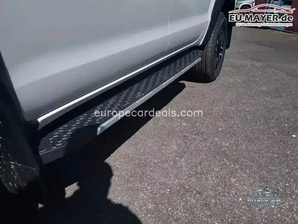 JAC 8 Pro