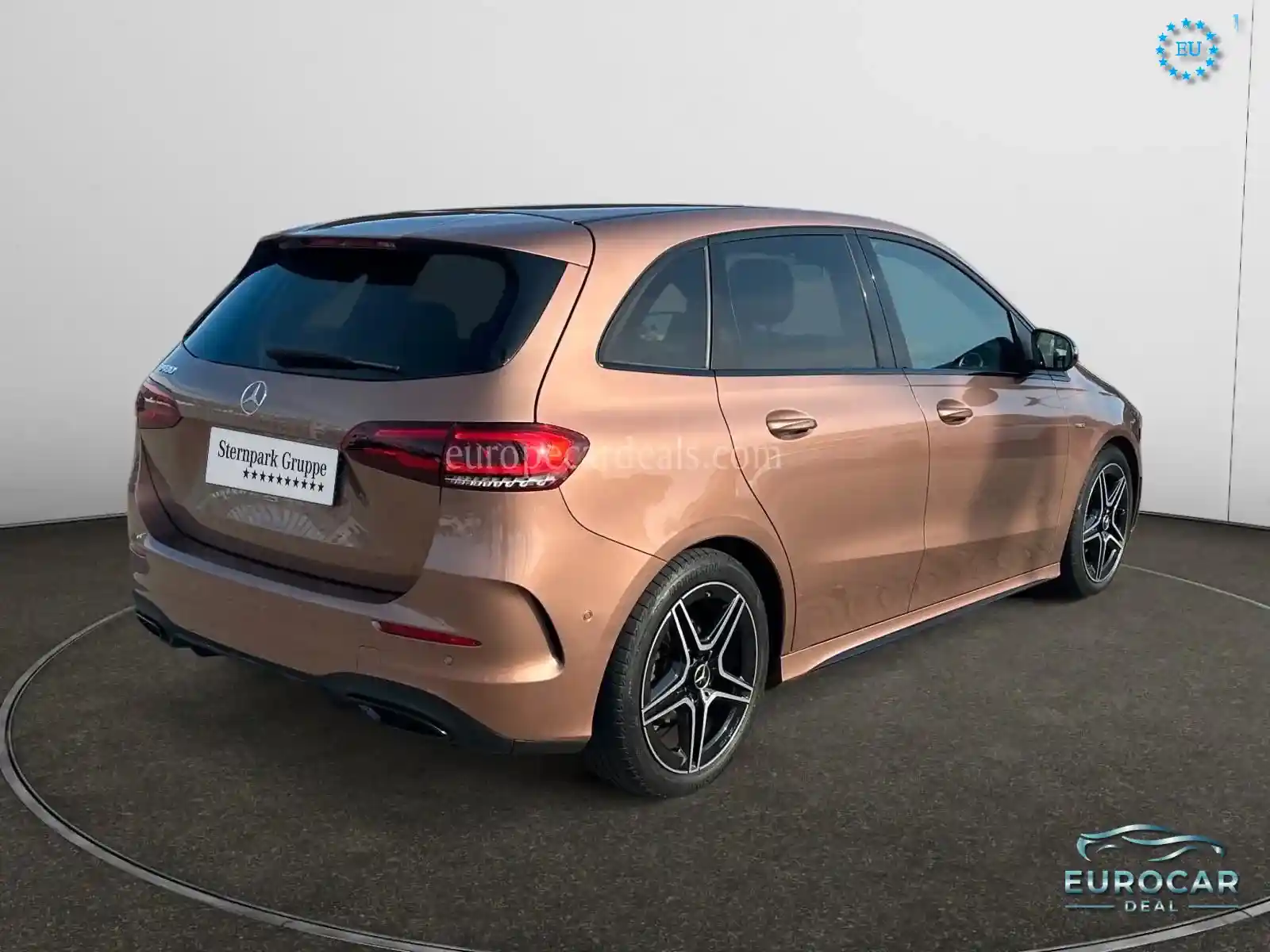 Mercedes-Benz B 180