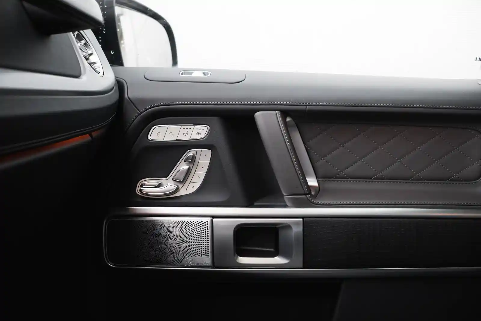 Mercedes-Benz G 500