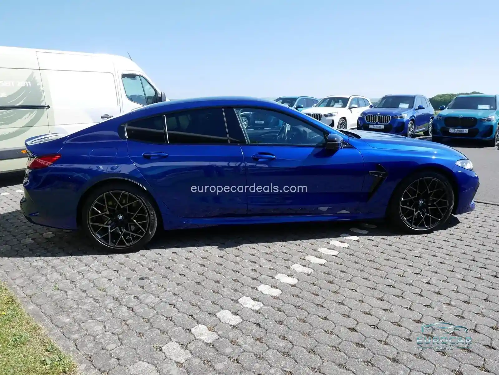 BMW M8