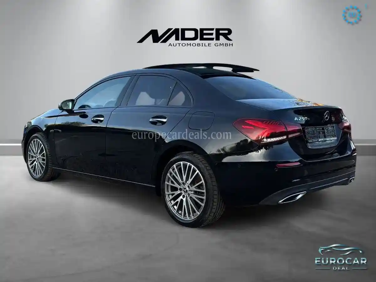 Mercedes-Benz A 250