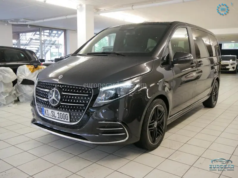 Mercedes-Benz V 220