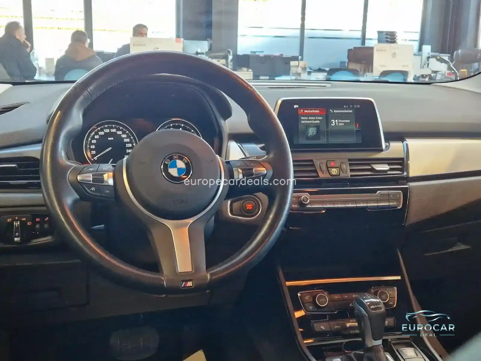 BMW 225