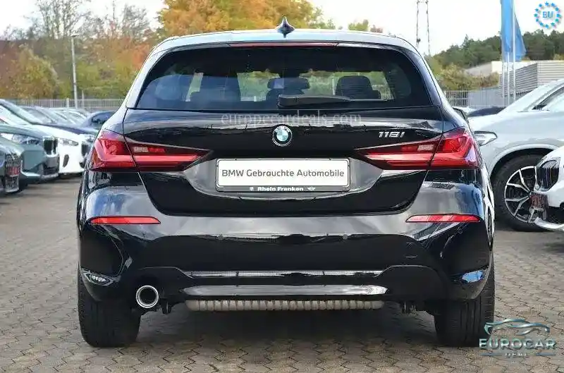 BMW 118