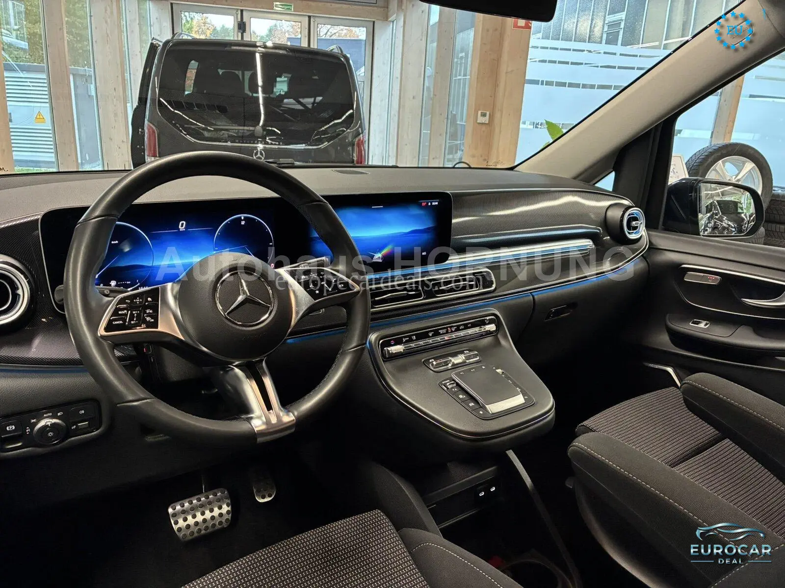 Mercedes-Benz V 220