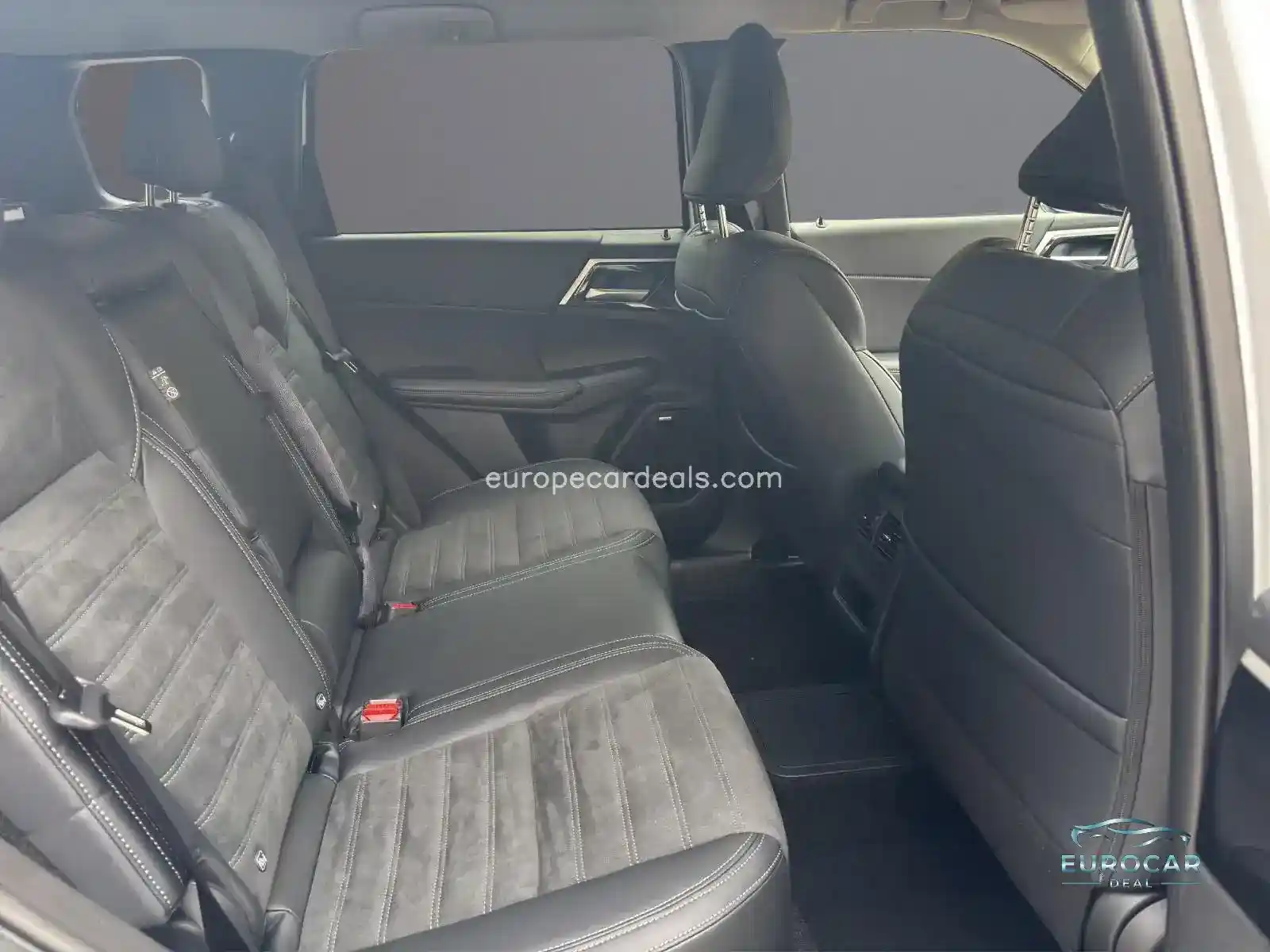 Mitsubishi Plug-in Hybrid Outlander
