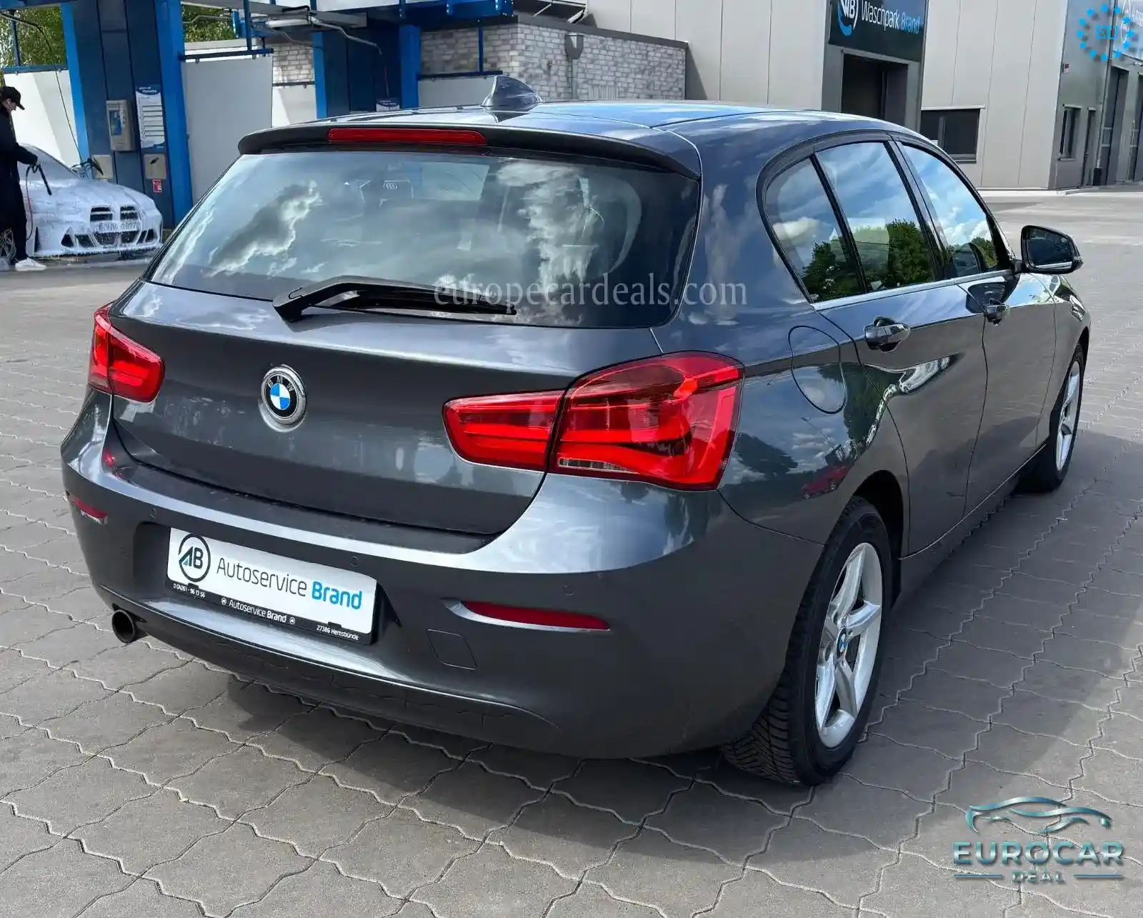 BMW 118