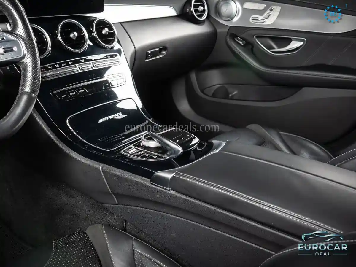 Mercedes-Benz C 63 AMG