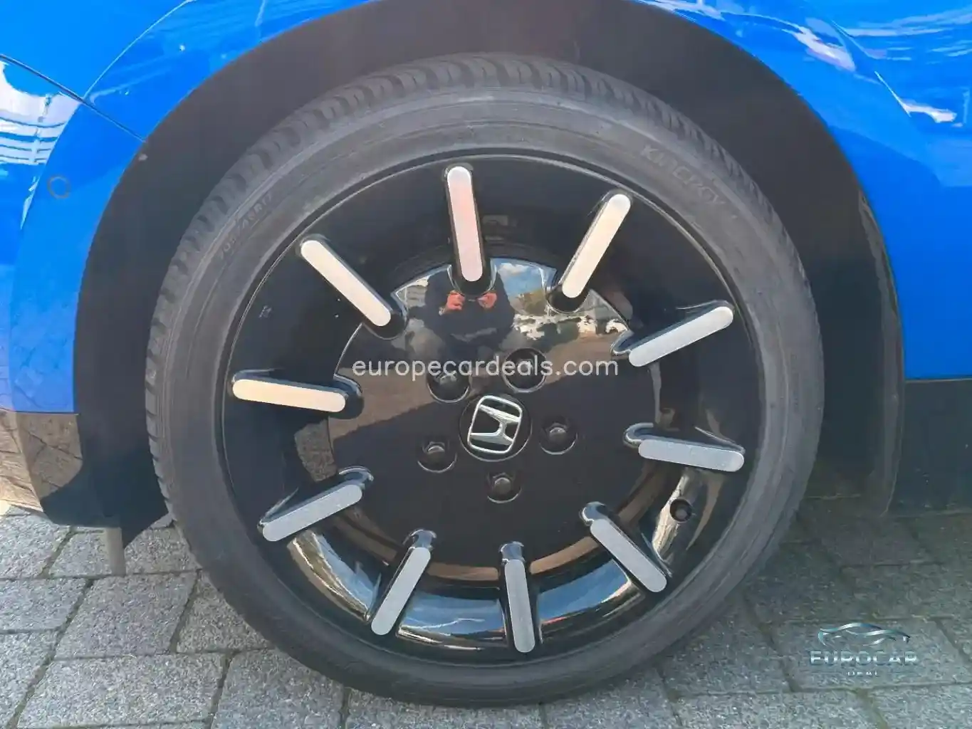 Honda e