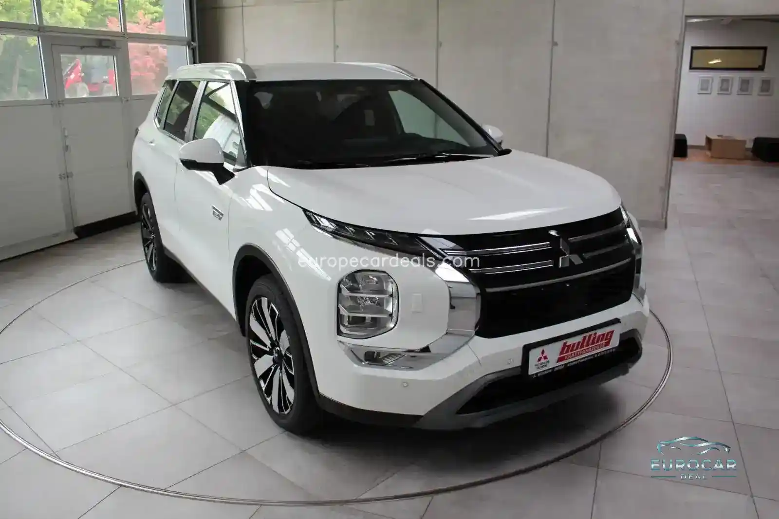 Mitsubishi Plug-in Hybrid Outlander