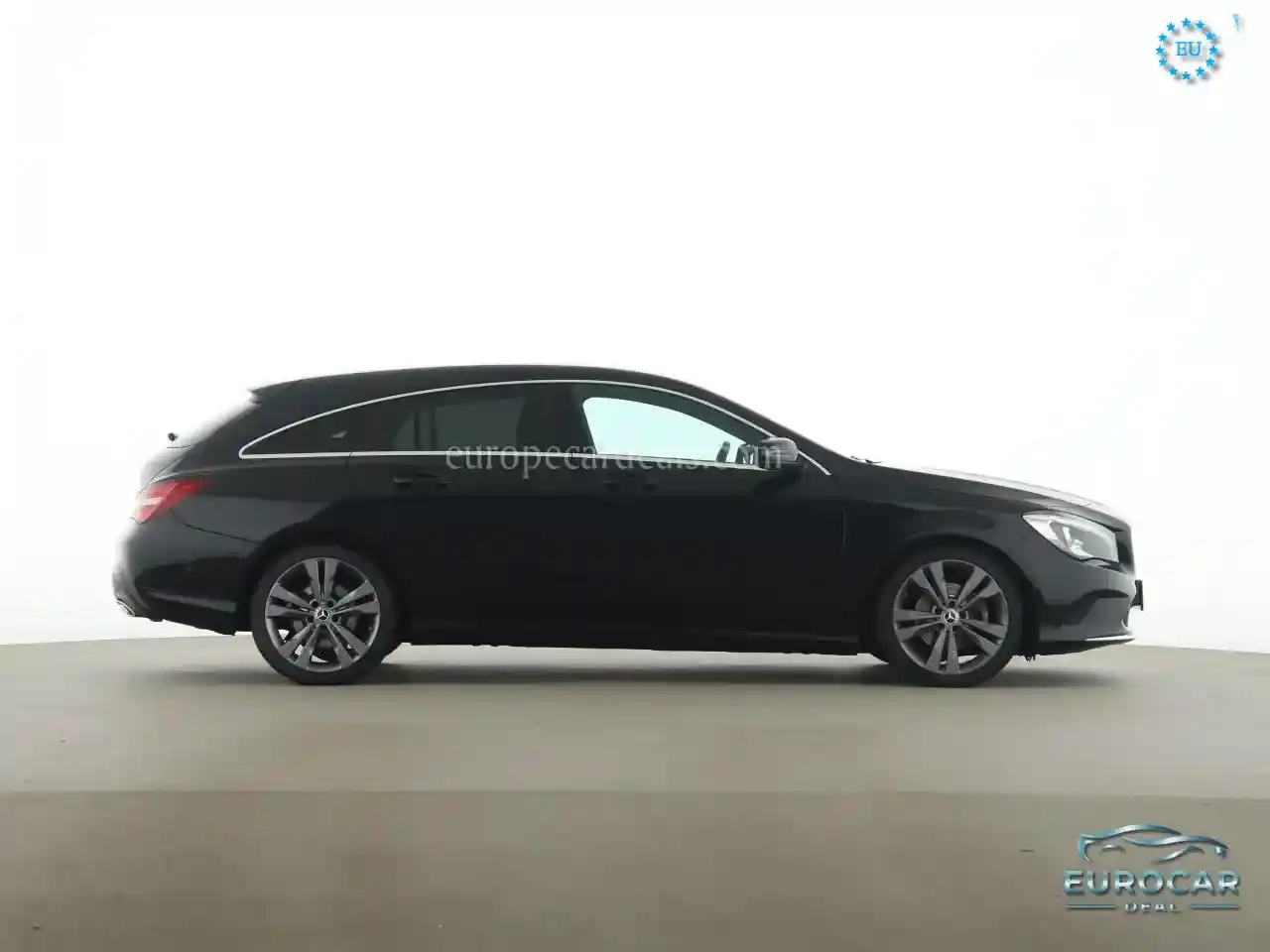 Mercedes-Benz CLA 180 Shooting Brake