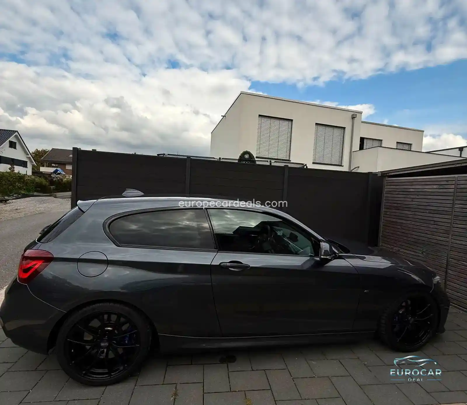 BMW M140i