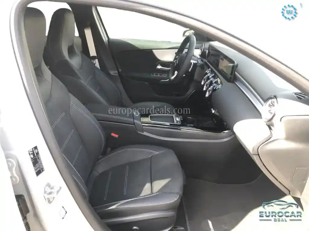 Mercedes-Benz A 220