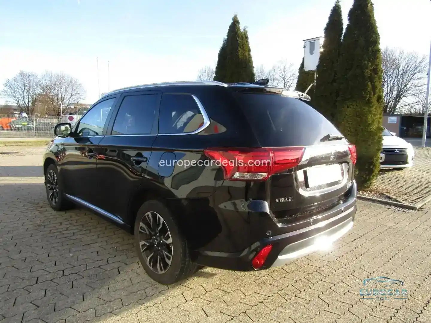 Mitsubishi Plug-in Hybrid Outlander