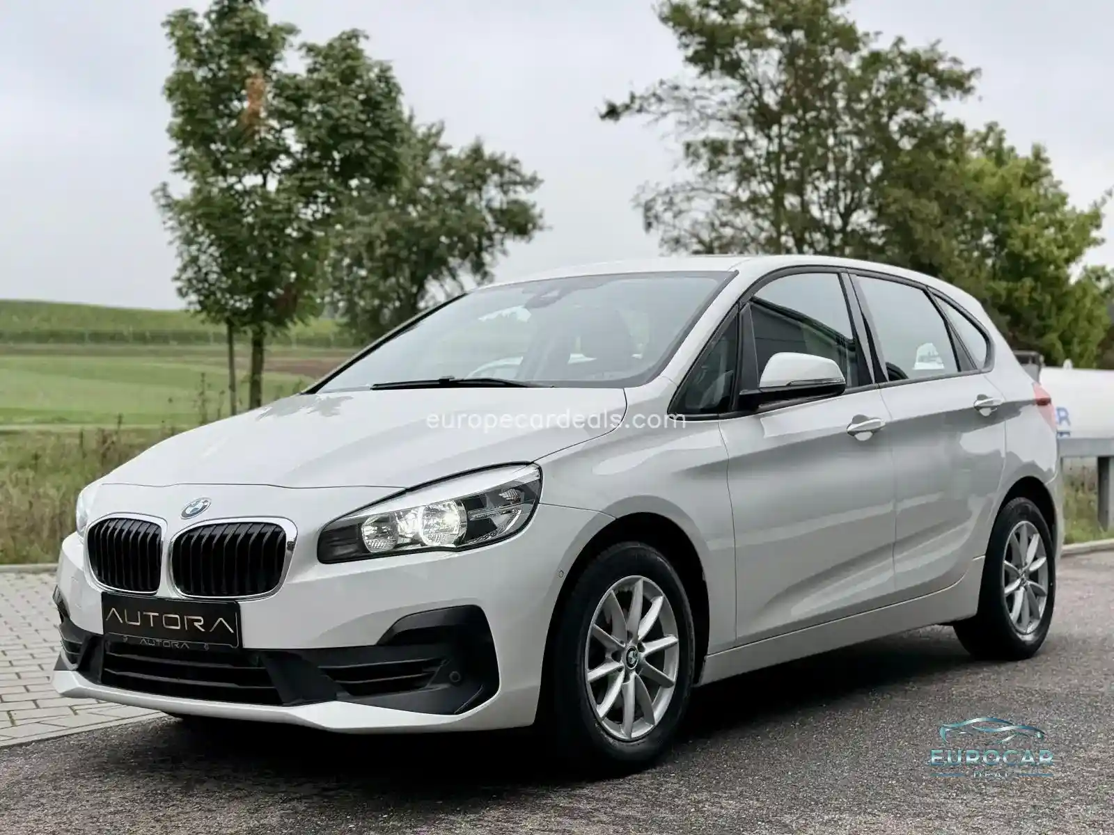 BMW 218