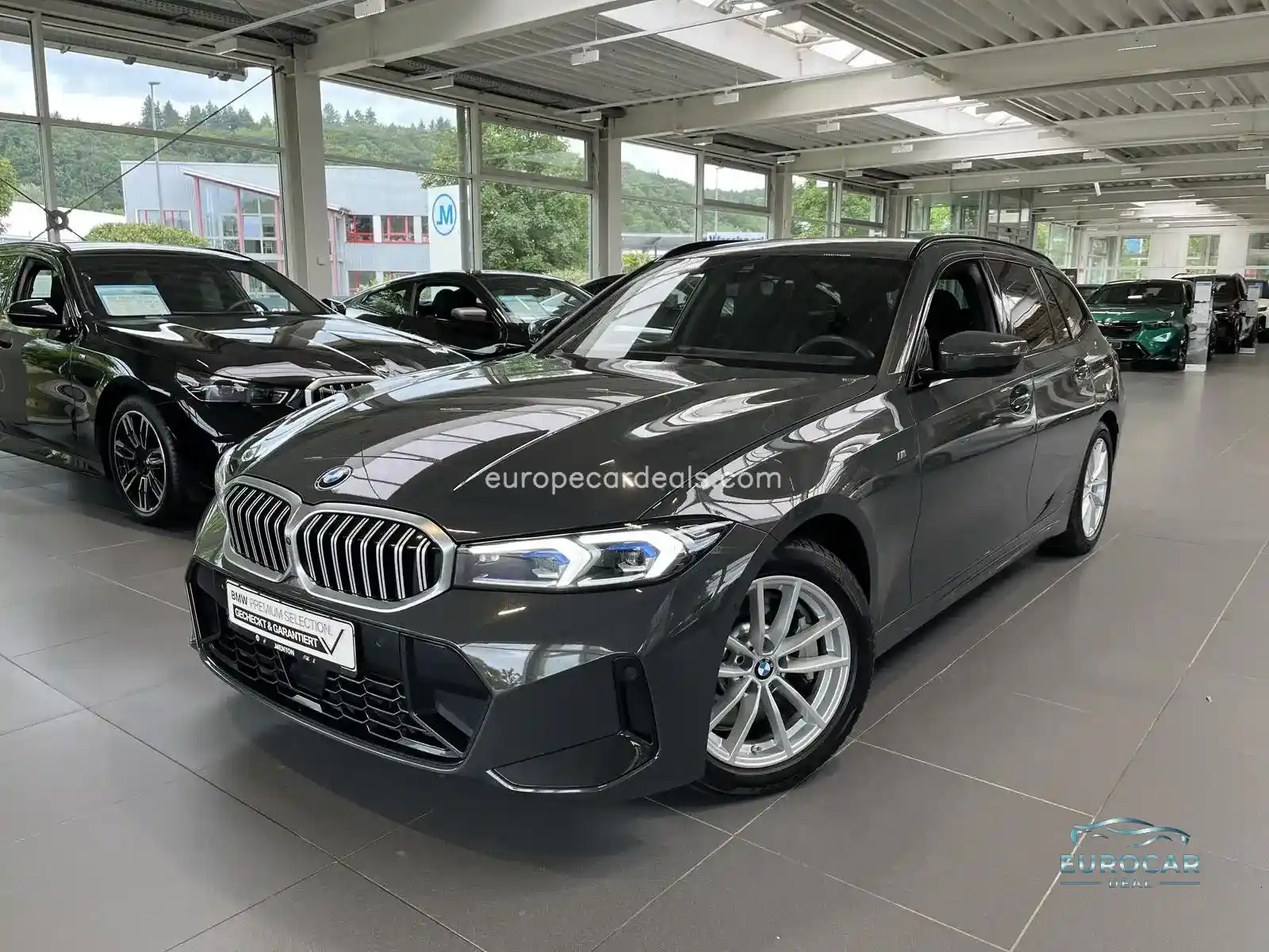 BMW 330