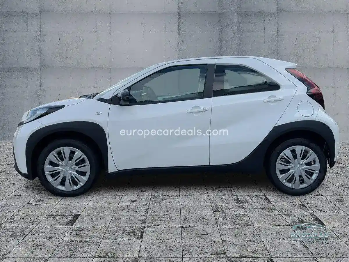 Toyota Aygo (X)