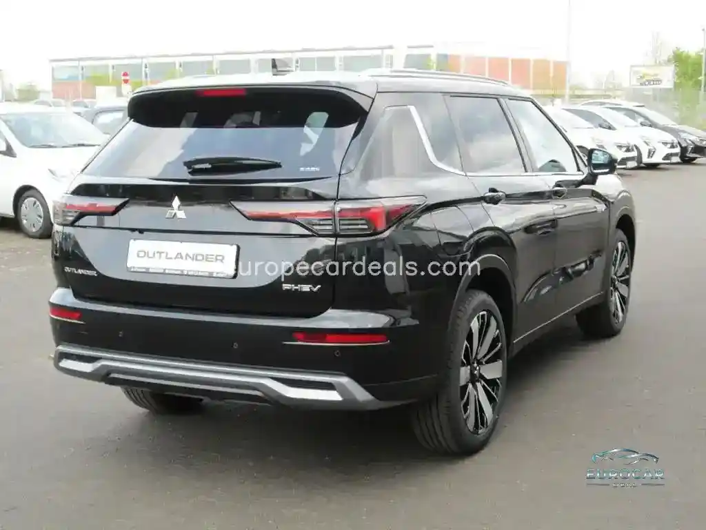 Mitsubishi Plug-in Hybrid Outlander