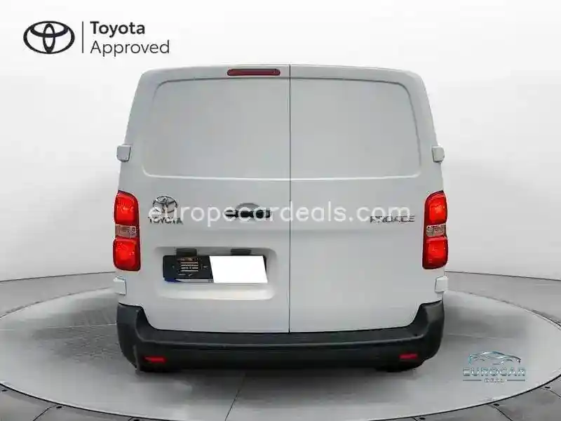 Toyota Proace (Verso)