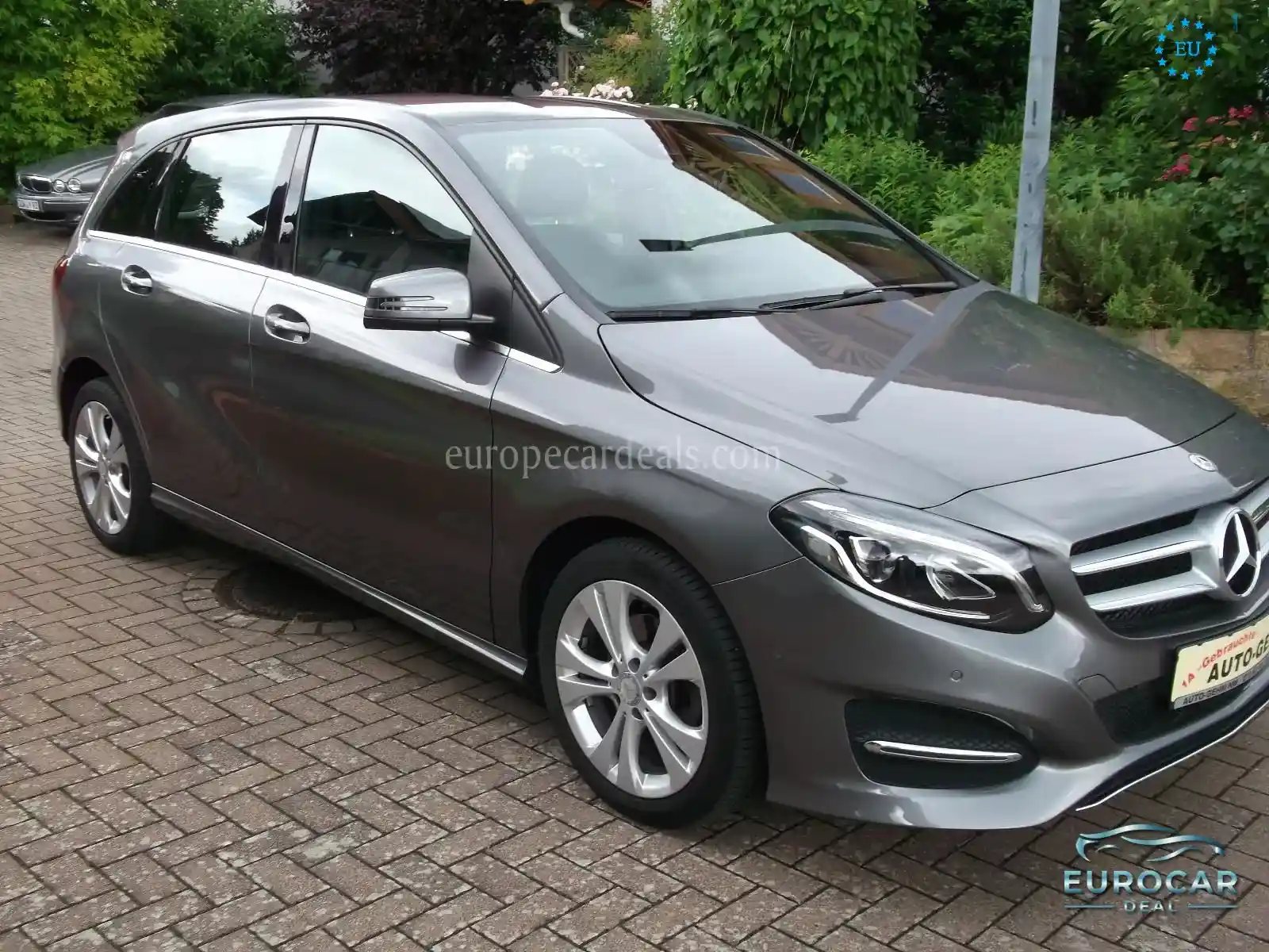 Mercedes-Benz B 200