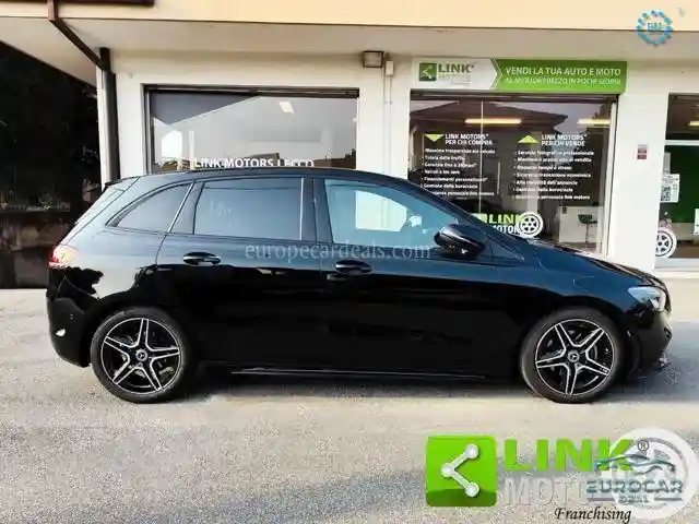 Mercedes-Benz B 200