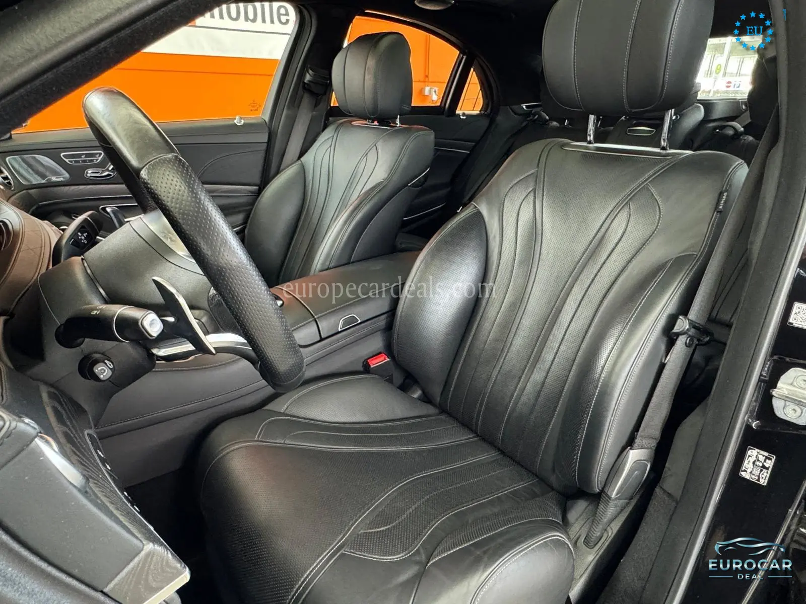Mercedes-Benz S 560