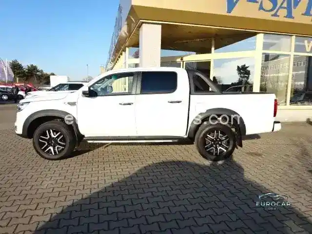 JAC 8 Pro